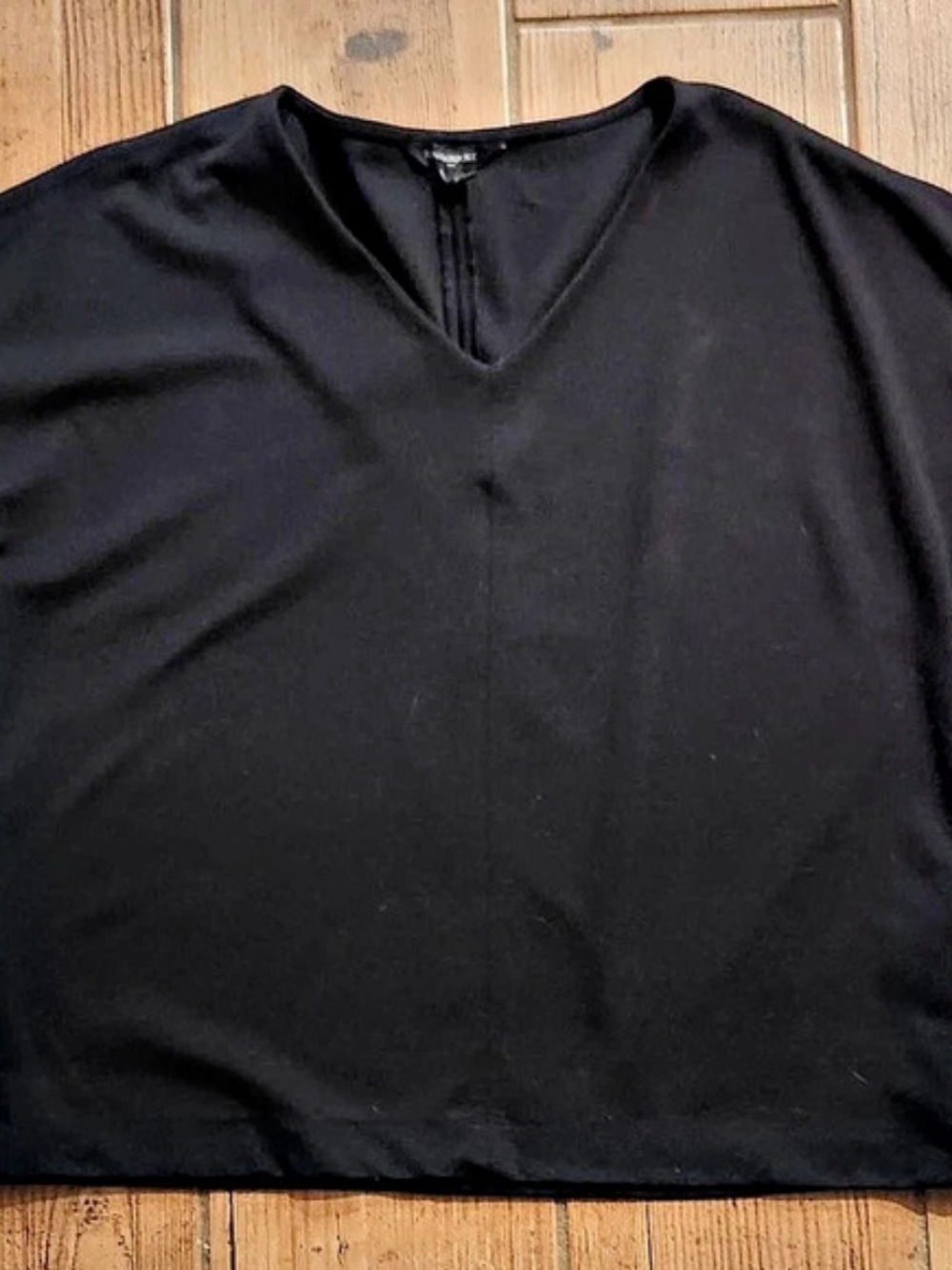 Banana Republic V-Neck Black Small Like New